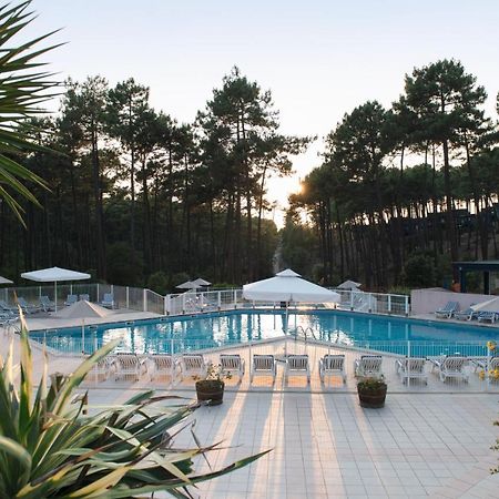 Residence Les Cavales Carcans Bagian luar foto